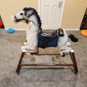 Vintage Wonder Horse